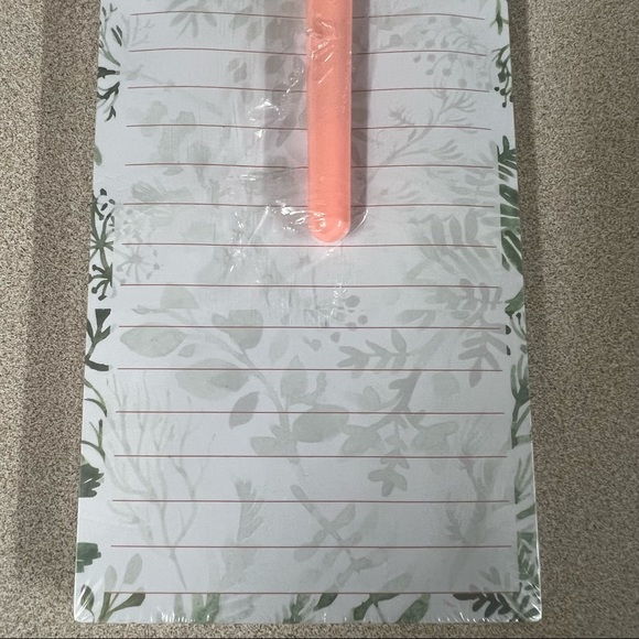 Eccolo Market List Magnetic Pad With Pen Grocery Notepad - Picture 13 of 14